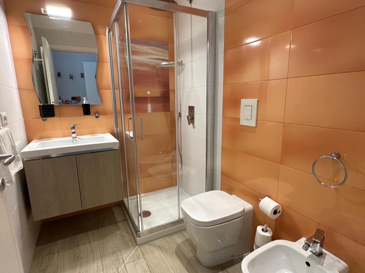 Domus Luca - Central Rooms In The Heart Of Naples Exterior photo